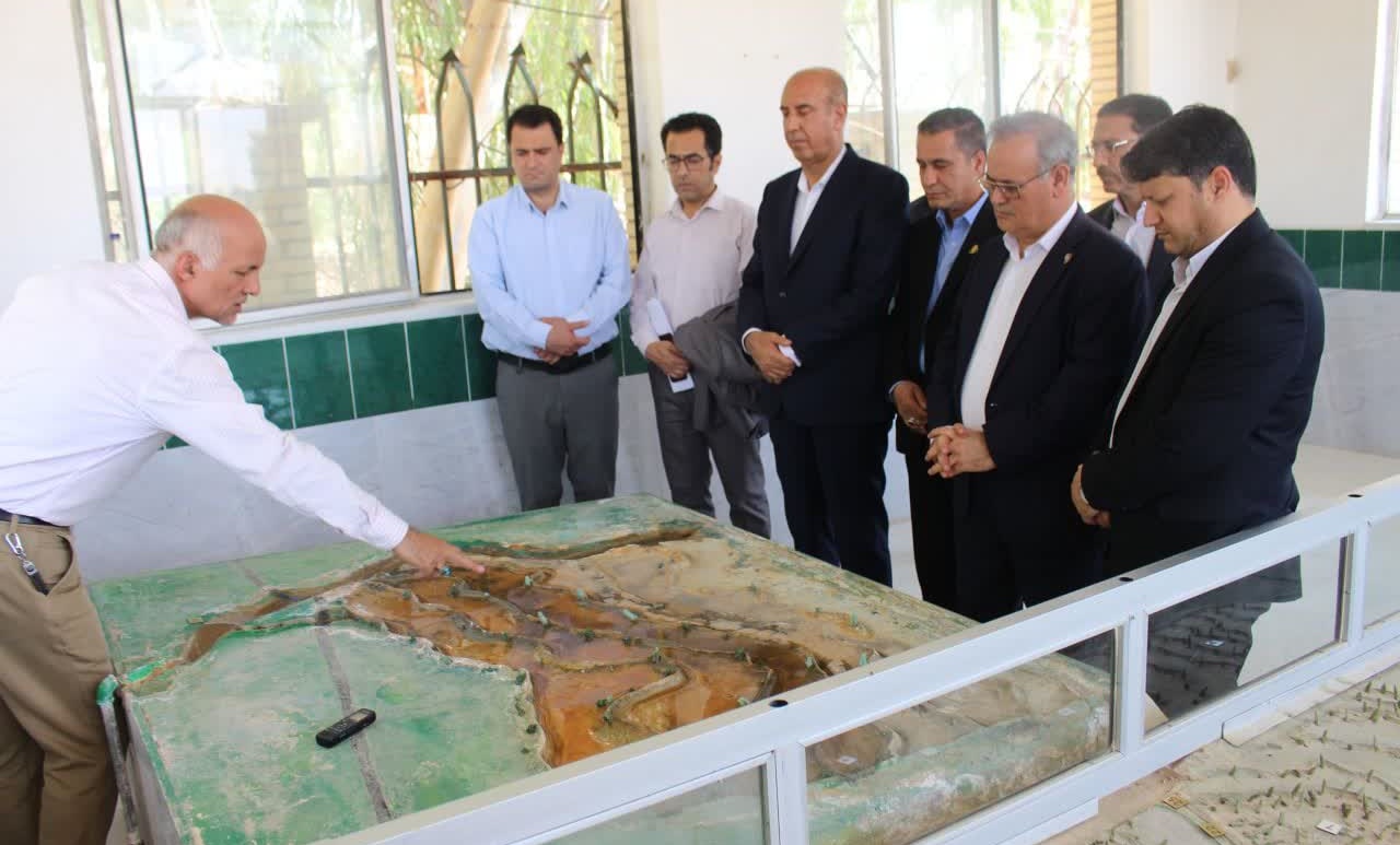 حضور دکتر غلامرضا گل محمدی