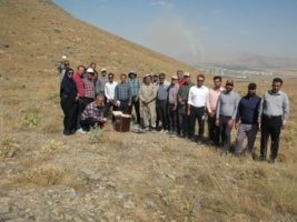 برگزاری کارگاه آموزشی صحرایی ژئوالکتریک محقق ژئوفیزیک گروه پژوهشی مهندسی رودخانه و حفاظت سواحل