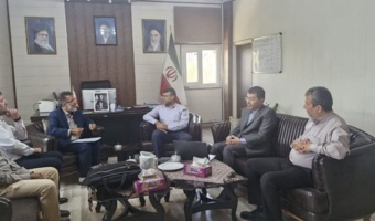 ارائه نتایج طرح بازطراحی سامانه پخش سیلاب شهید بحری (چسکین) در دفتر فرمانداری بویین‌زهرا